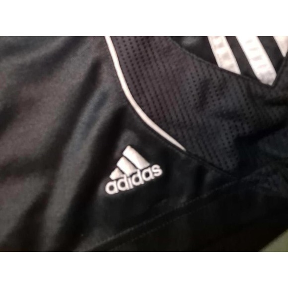Adidas Shorts Black with With Stripes Size XL - Picture 2 of 7